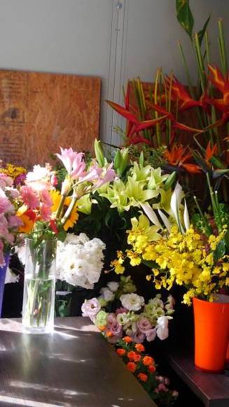 「ＦＬＯＷＥＲ　ＳＰＡＣＥ　ＮＯＢＵ」　（沖縄県島尻郡八重瀬町）の花屋店舗写真3